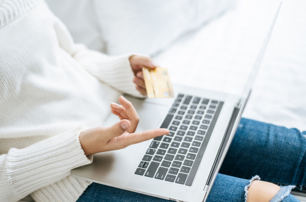 Bezpieczeństwo transakcji online: wskazówki od NASK, CSIRT KNF i CBZC