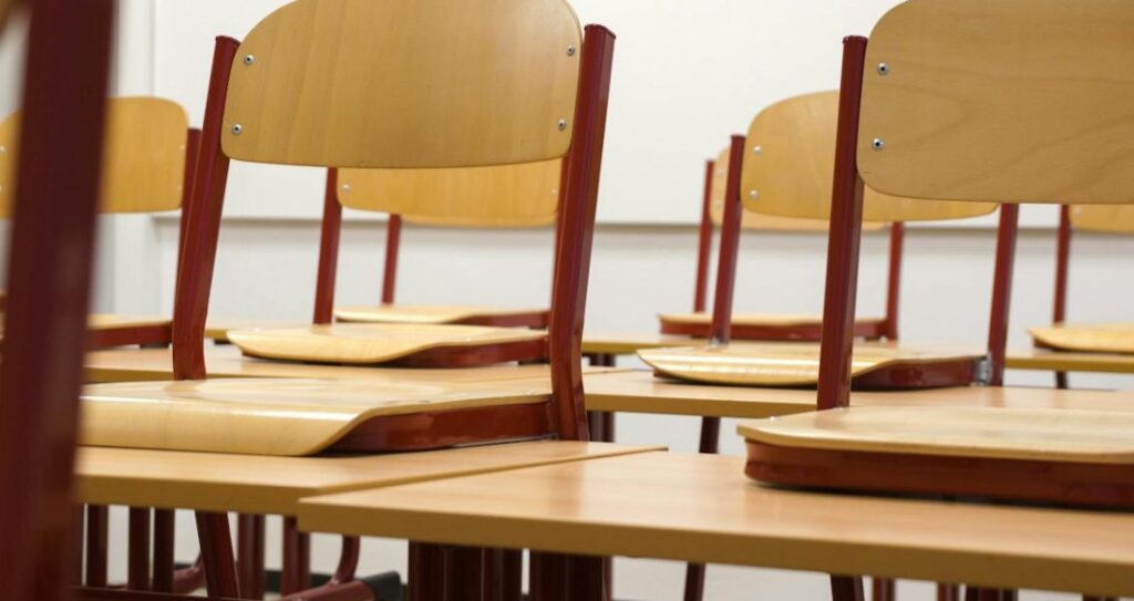 Szkolna edukacja na temat bezpieczeństwa podczas ferii zimowych
