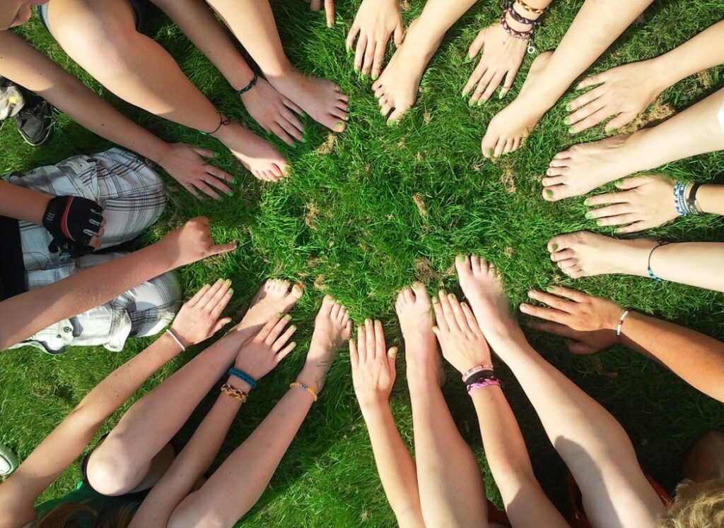 Pełen atrakcji weekend w Bielanach: Pikniki, wyprzedaże garażowe i koncerty