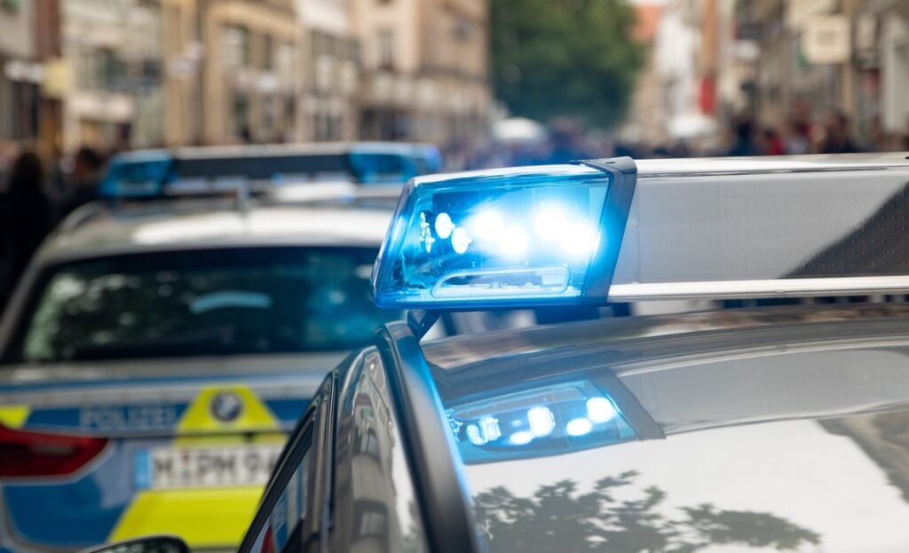 Złodziej markowych perfum na celowniku bielańskiej policji – straty sklepu wynoszą 1400 złotych