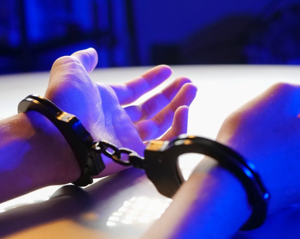 Policjanci z bielańskiego wywiadu zatrzymali obywatela Ukrainy za posiadanie narkotyków