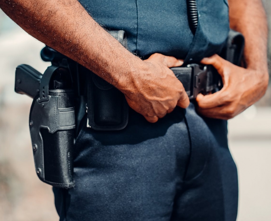Poszukiwany przez Policję 56-letni Dariusz Prandota ukrywa się przed prawem