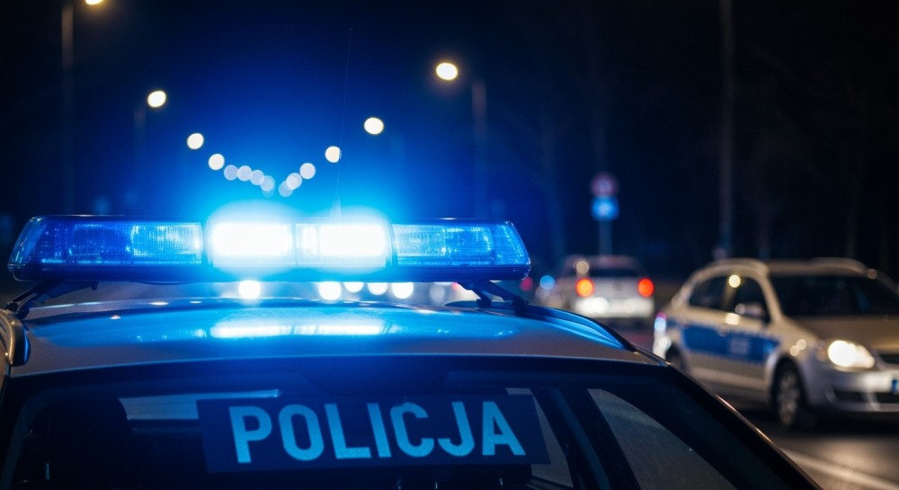 Policjant w czasie wolnym ujął mężczyznę z 18 cudzymi kartami bankomatowymi