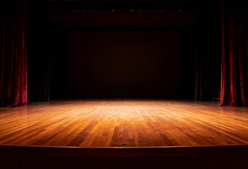 Bielańskie Dni Seniora 2026: Teatr Kamienica zaprasza na „Metodę na wnuczka”